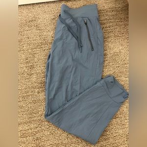 Athleta Trekkie North Joggers